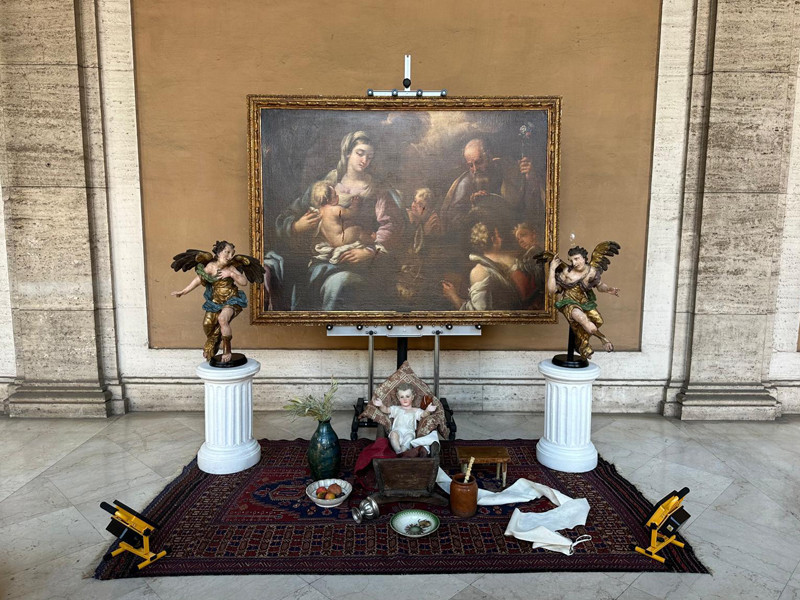 Nei primi secoli del cristianesimo la Natività era già un tema centrale nell'arte cristiana. Nelle Catacombe Romane conserviamo le prime raffigurazioni della Vergine Maria con il Bambino, come nelle Catacombe di Priscilla in via Salaria.